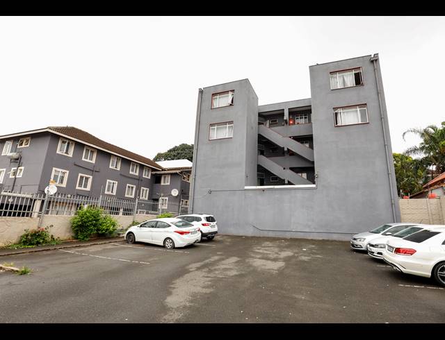 24 BEDROOM APARTMENT BLOCK FOR SALE IN MUSGRAVE
